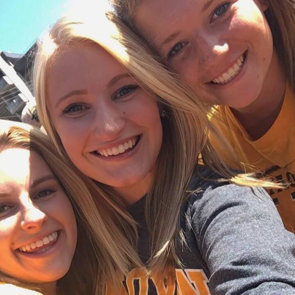 Meet your Posher, Kirsten - Picture 1 of 1